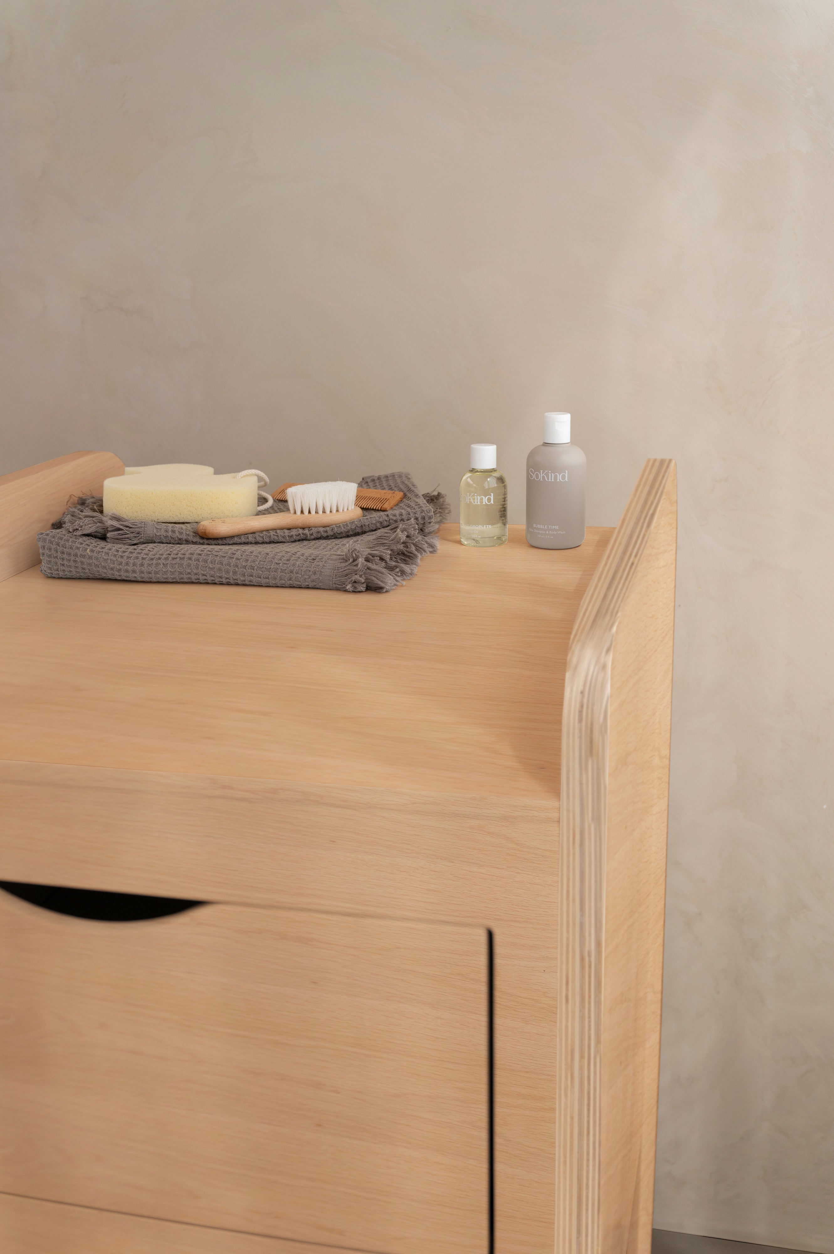 Nofred baby Changing Table close-up