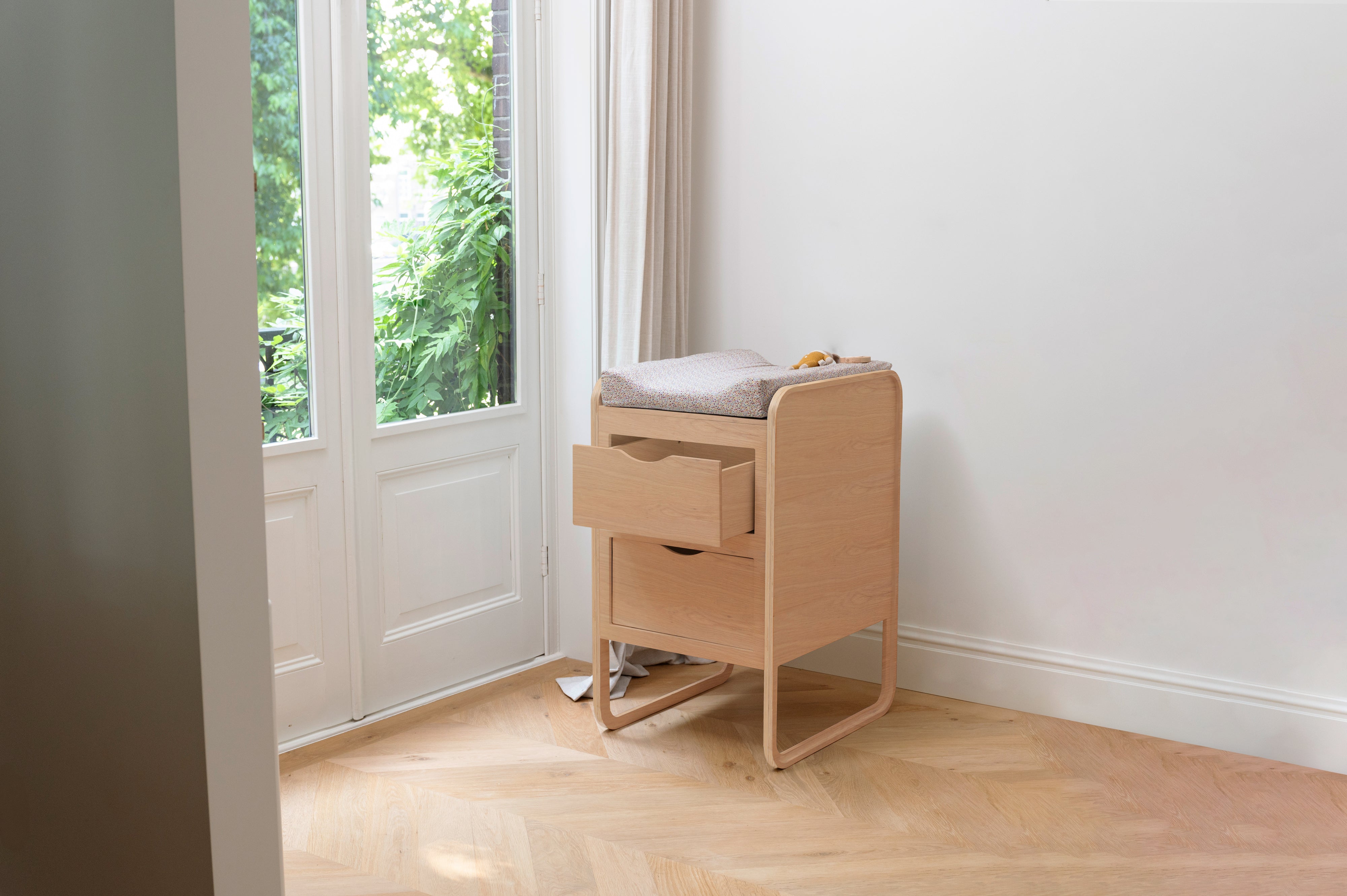 Nofred baby Changing Table in the room