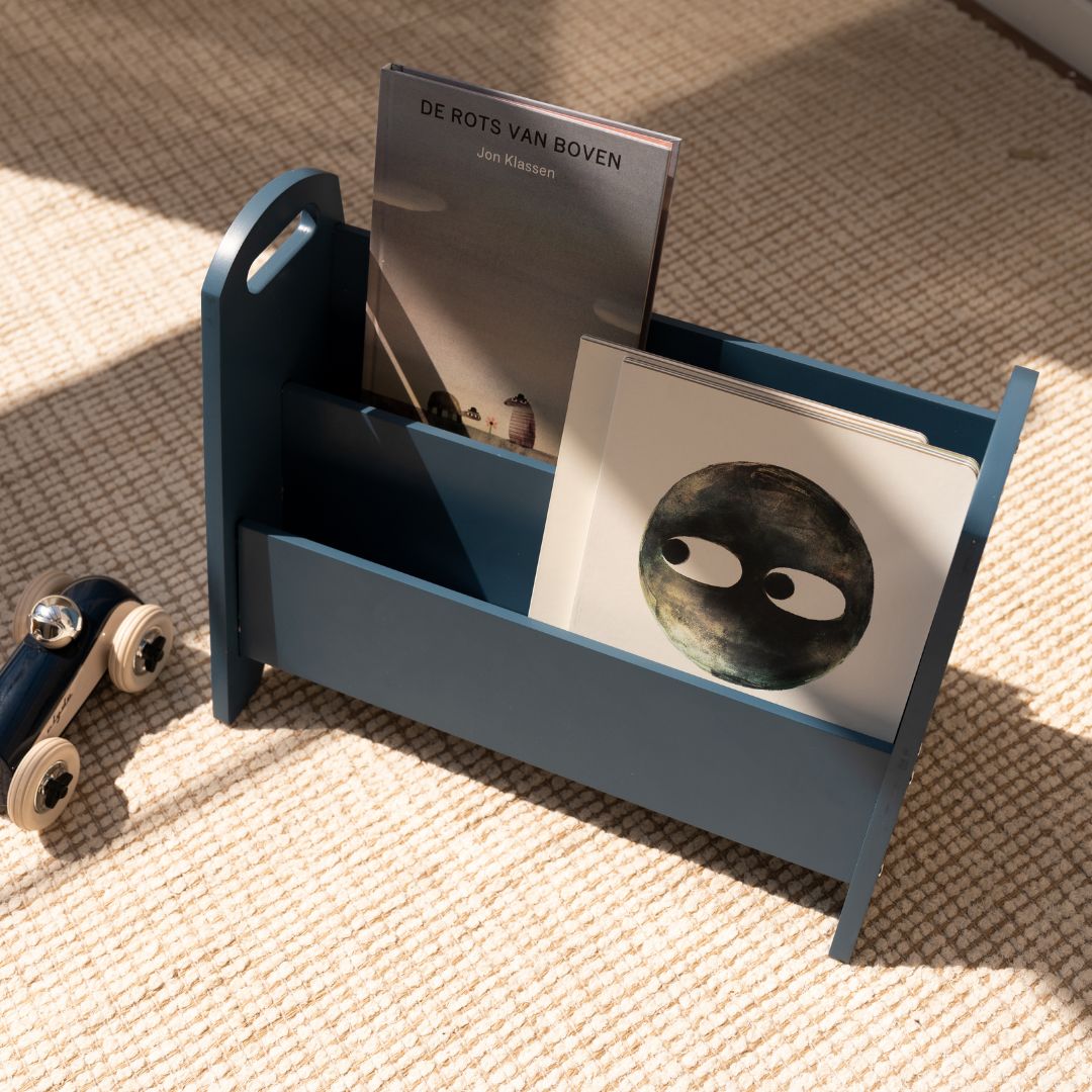 Nofred Blue Bookholder with 2 books