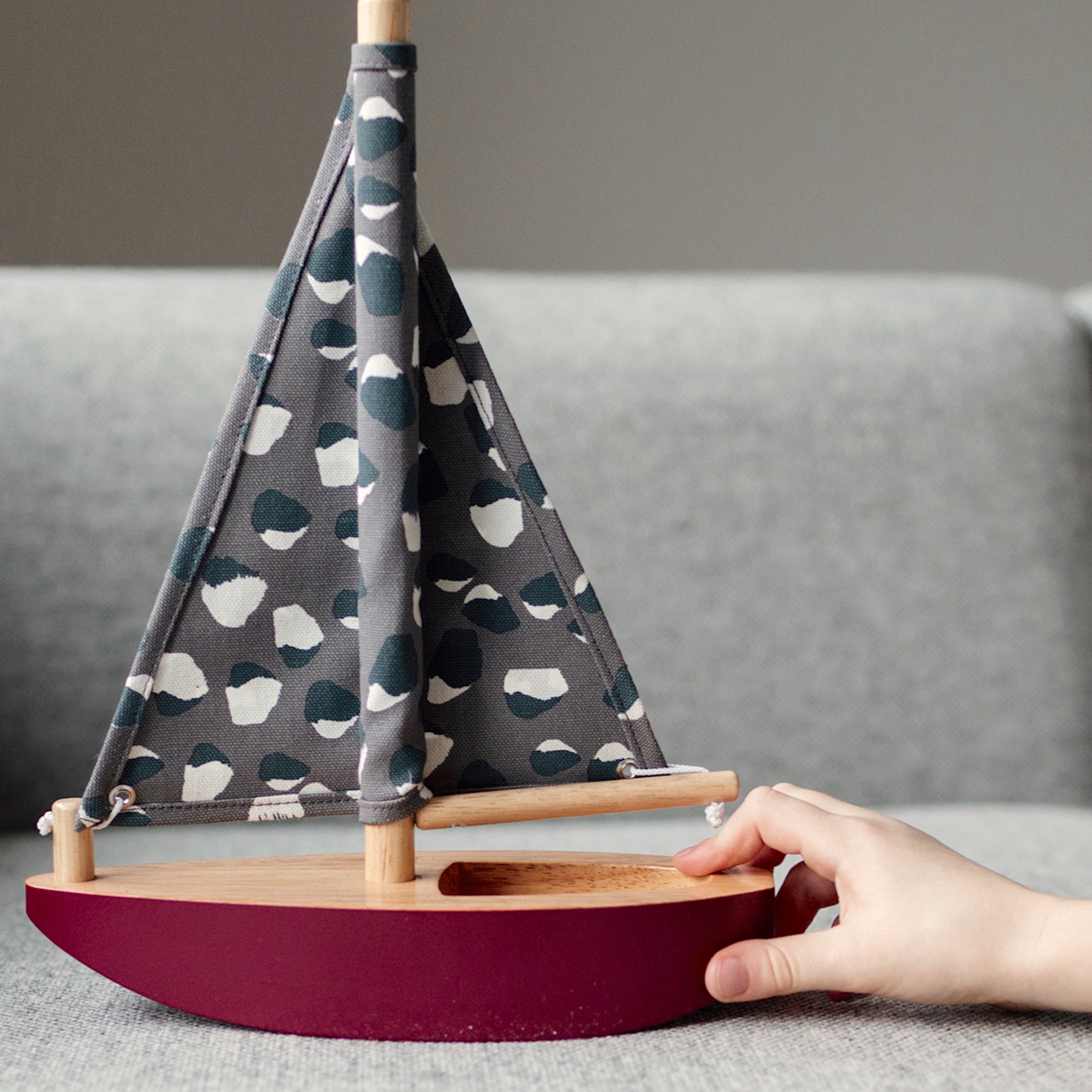 Nofred Burgundy Toy Sailing Boat