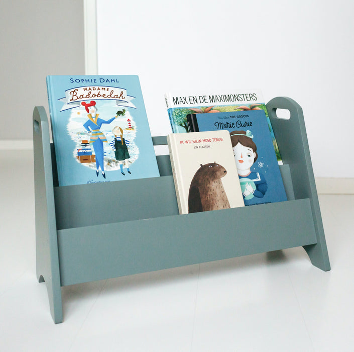 Nofred Bookholder with 4 kids books in