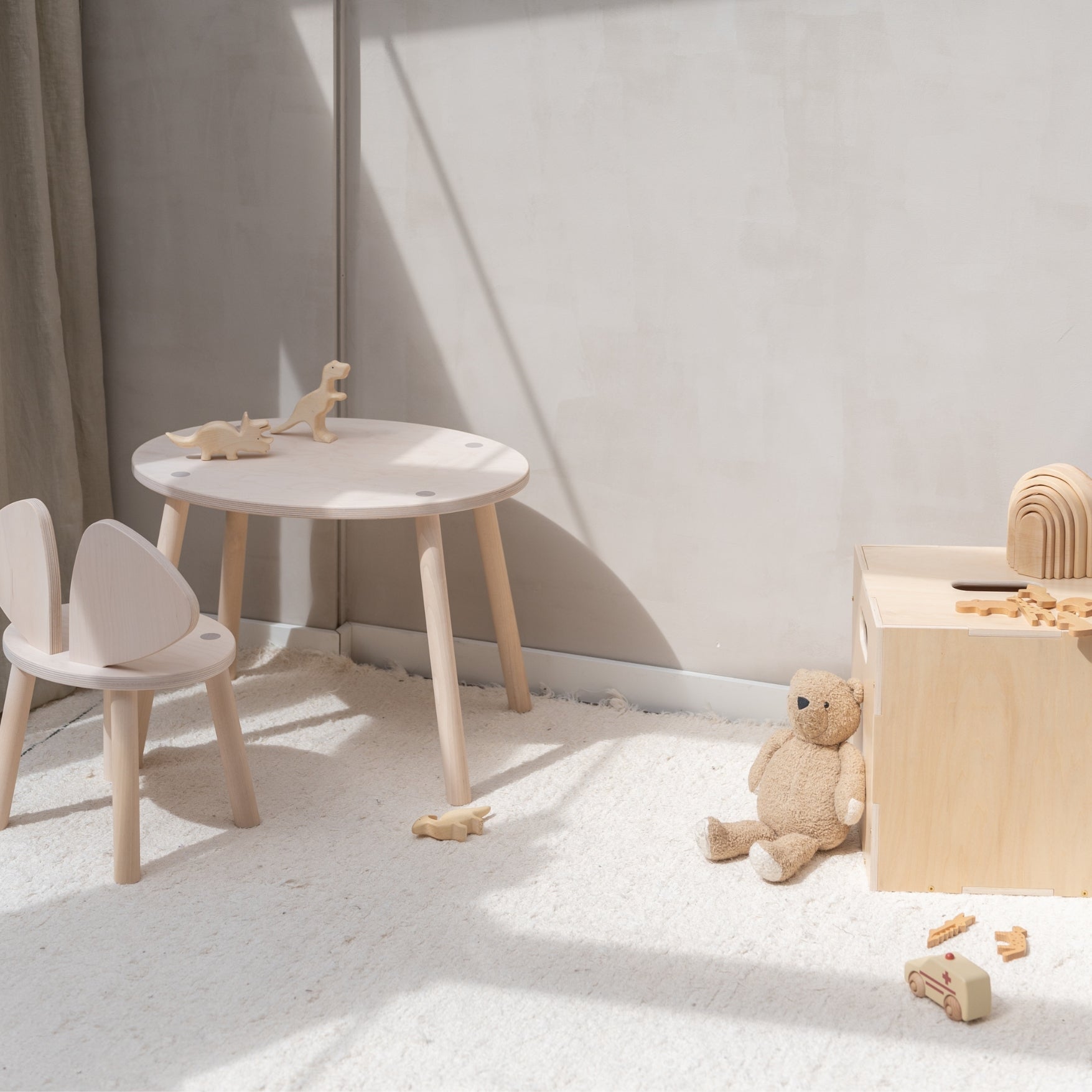Nofred Birch Mouse Chair and Table Set in the kids room